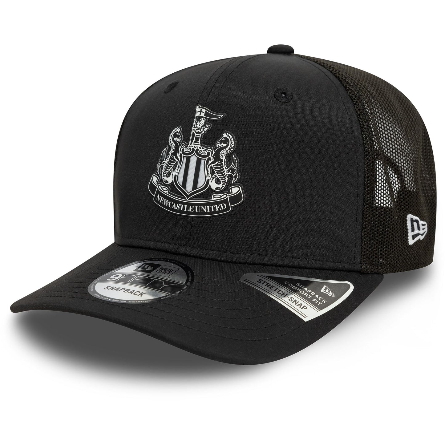 This is a Newcastle United FC Monochrome Black 9FIFTY Stretch Snap Adjustable Cap 5