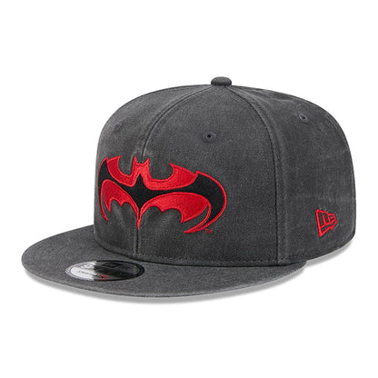 This is a Batman And Robin Black 9FIFTY Snapback Adjustable Cap 3