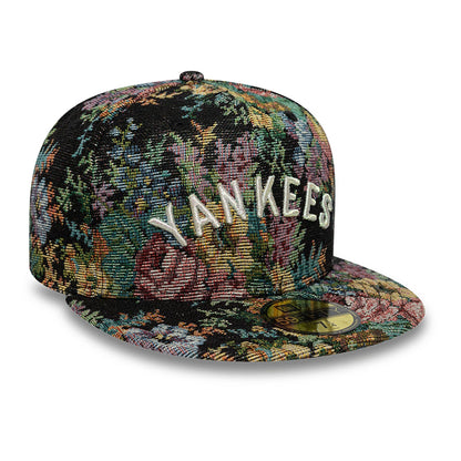 This is a New York Yankees Jacquard Patterns All Over Print Black 59FIFTY Fitted Cap 4