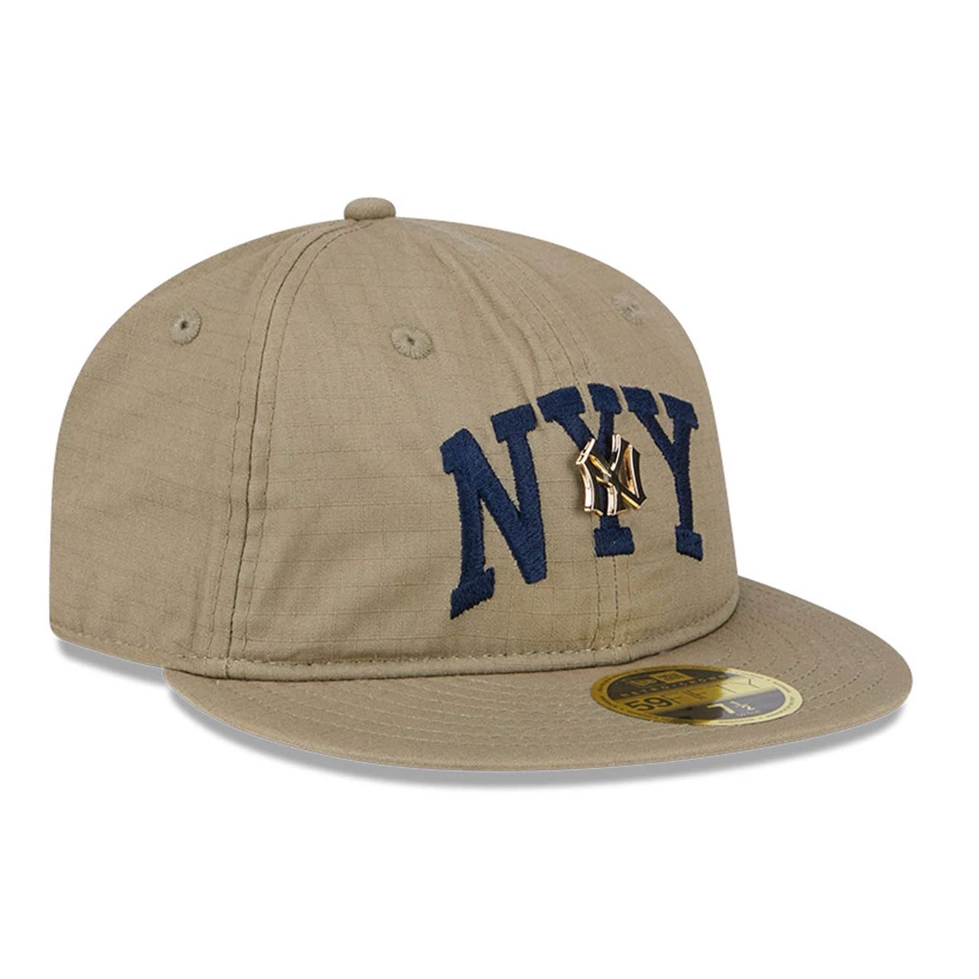 This is a New York Yankees Logo Pin Khaki Retro Crown 59FIFTY Fitted Cap 1