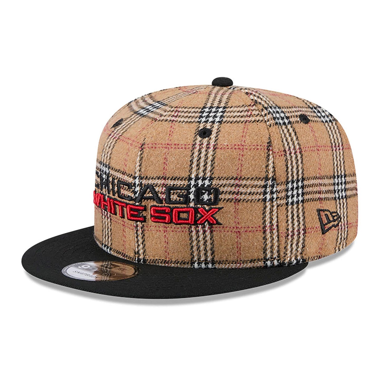 This is a Chicago White Sox Tan Tartan Beige 9FIFTY Snapback Cap 4