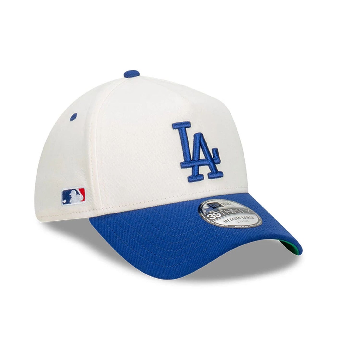 This is a LA Dodgers Cut N Paste White 39THIRTY A-Frame Stretch Fit Cap 1