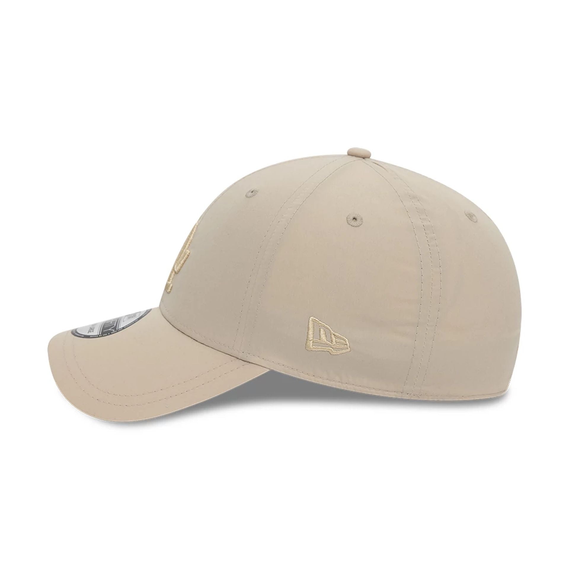 This is a LA Dodgers Tech Nylon Light Beige 39THIRTY Stretch Fit Cap 5