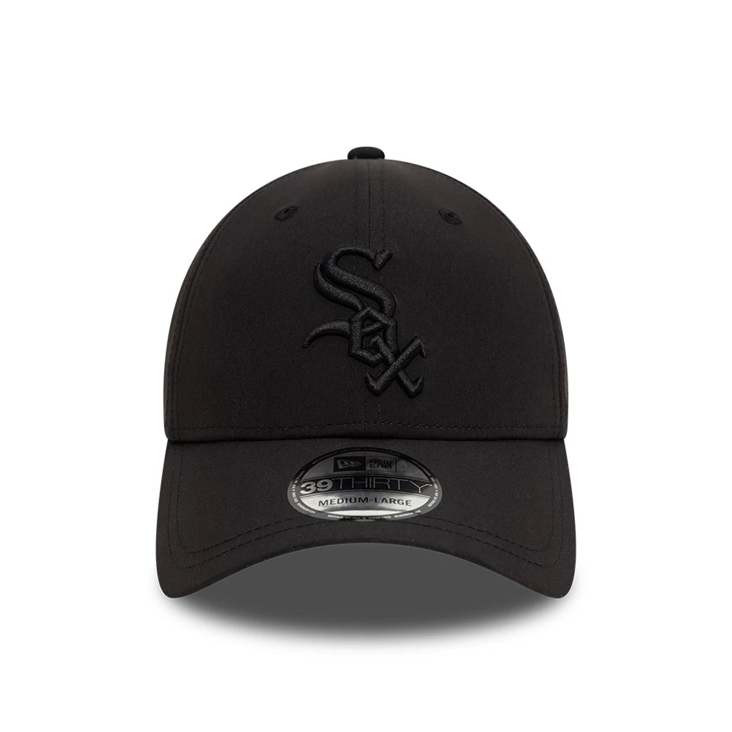 This is a Chicago White Sox Tech Nylon Black 39THIRTY Stretch Fit Cap 7