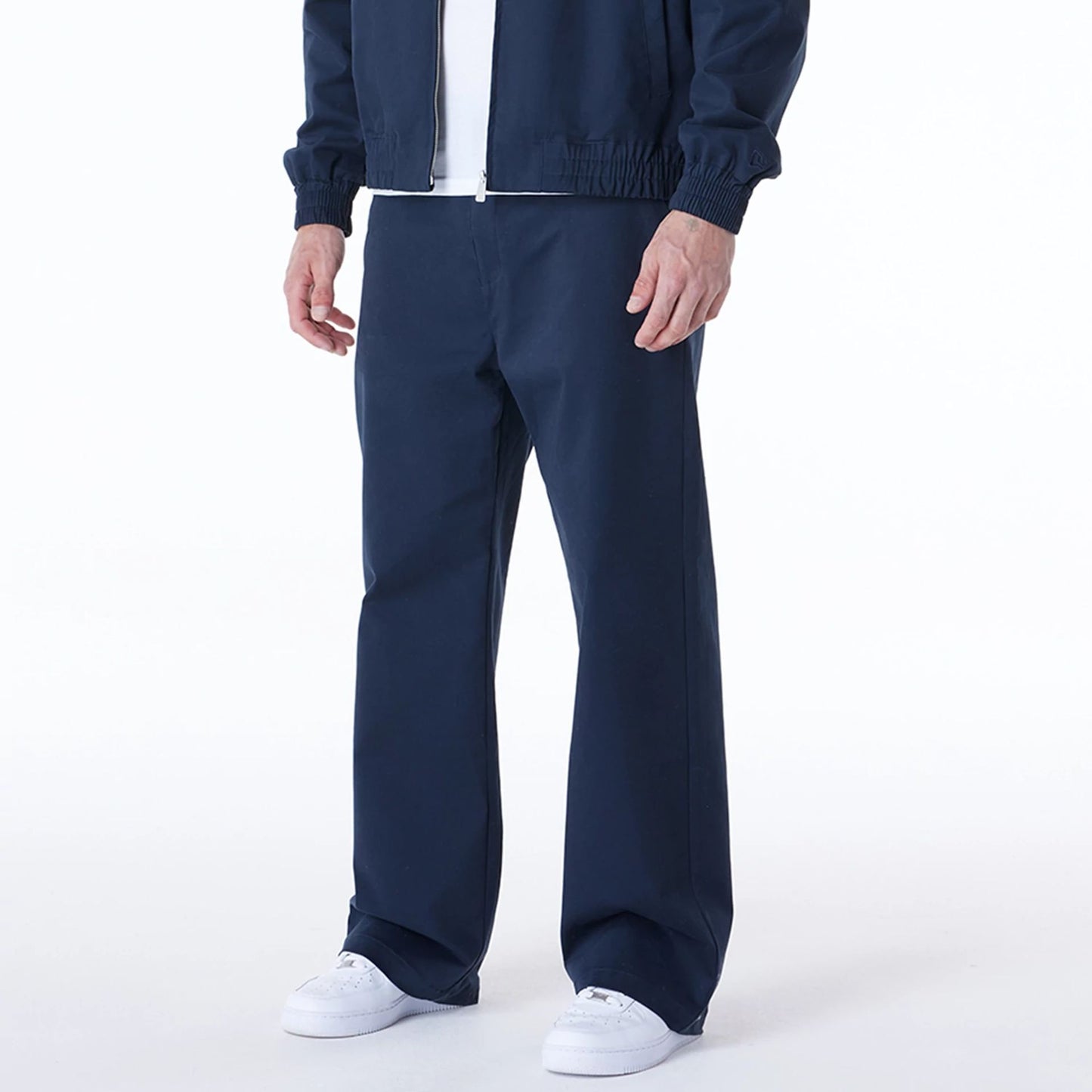 The Male model is wearing New York Mets MLB London Games 2024 Navy Chino Trousers 8