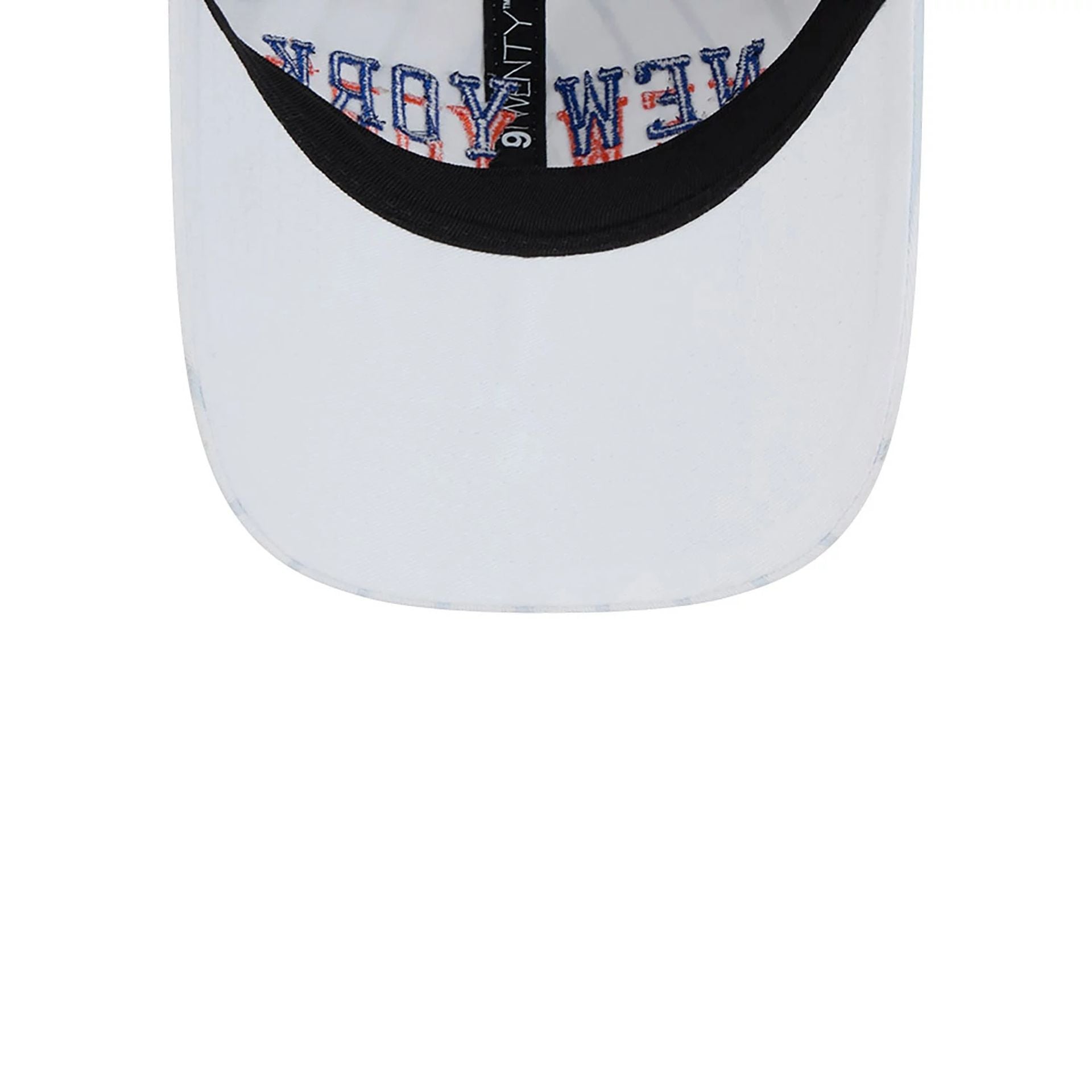 This is a New York Knicks NBA City Edition White 9TWENTY Adjustable Cap 4