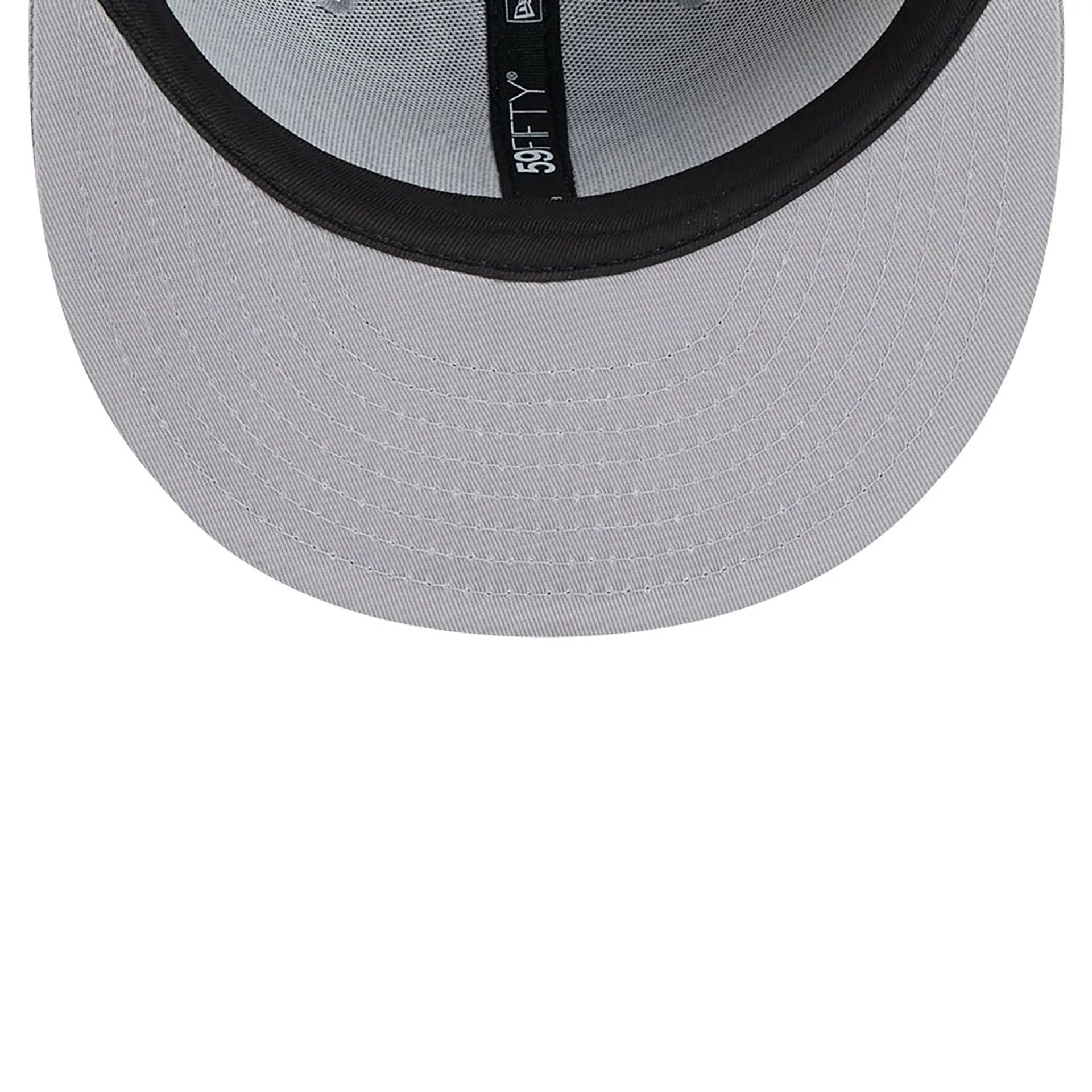 This is a Brooklyn Nets NBA City Edition Grey 59FIFTY Fitted Cap 2