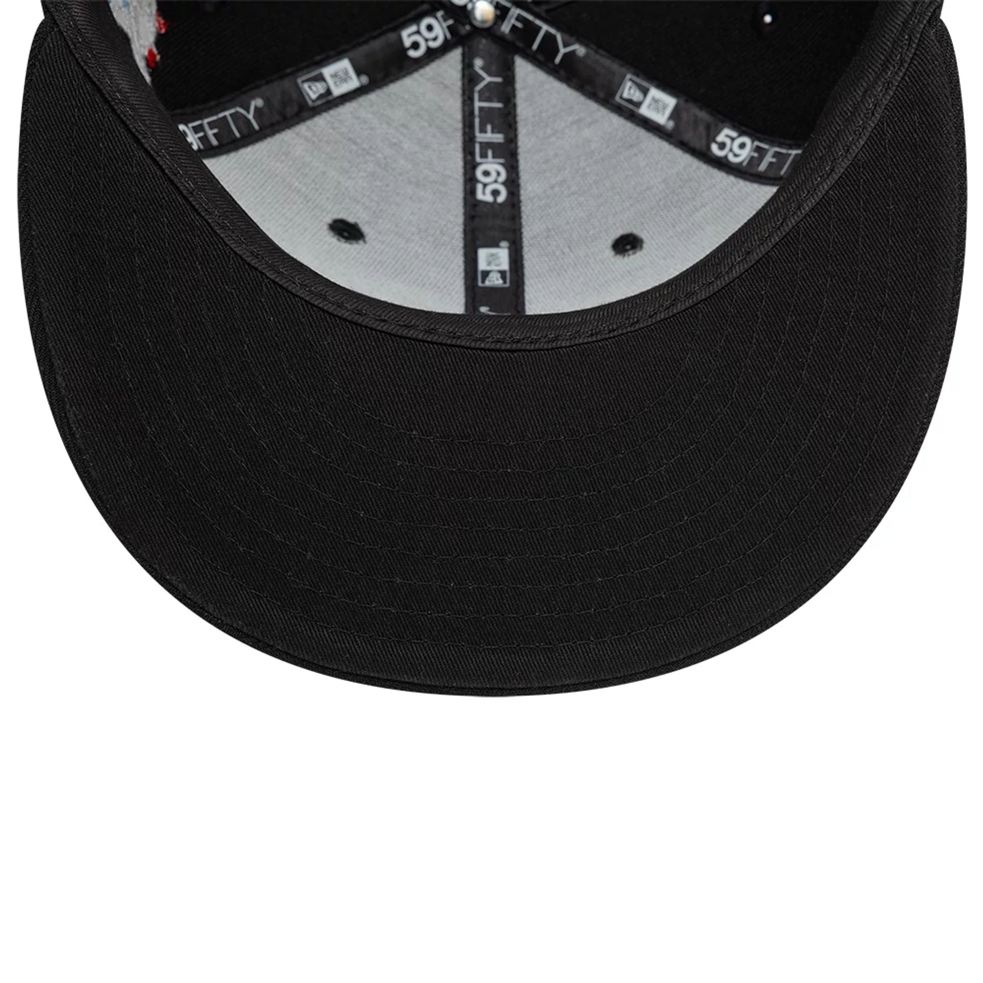 This is a New Era Scribble Black 59FIFTY Fitted Cap 2