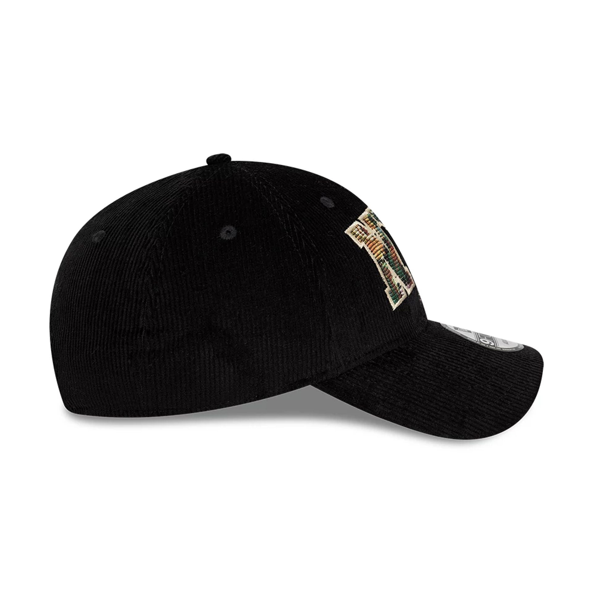 This is a NYC City Jacquard Black 9FORTY Adjustable Cap 7