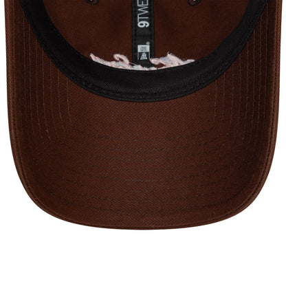 This is a New Era Essential Midi Dark Brown 9TWENTY Adjustable Cap 4