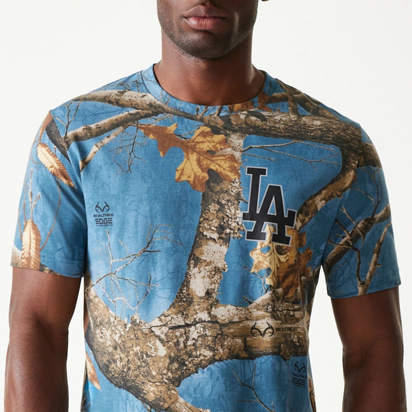 The Male model is wearing LA Dodgers Realtree Edge Slate Blue T-Shirt 3