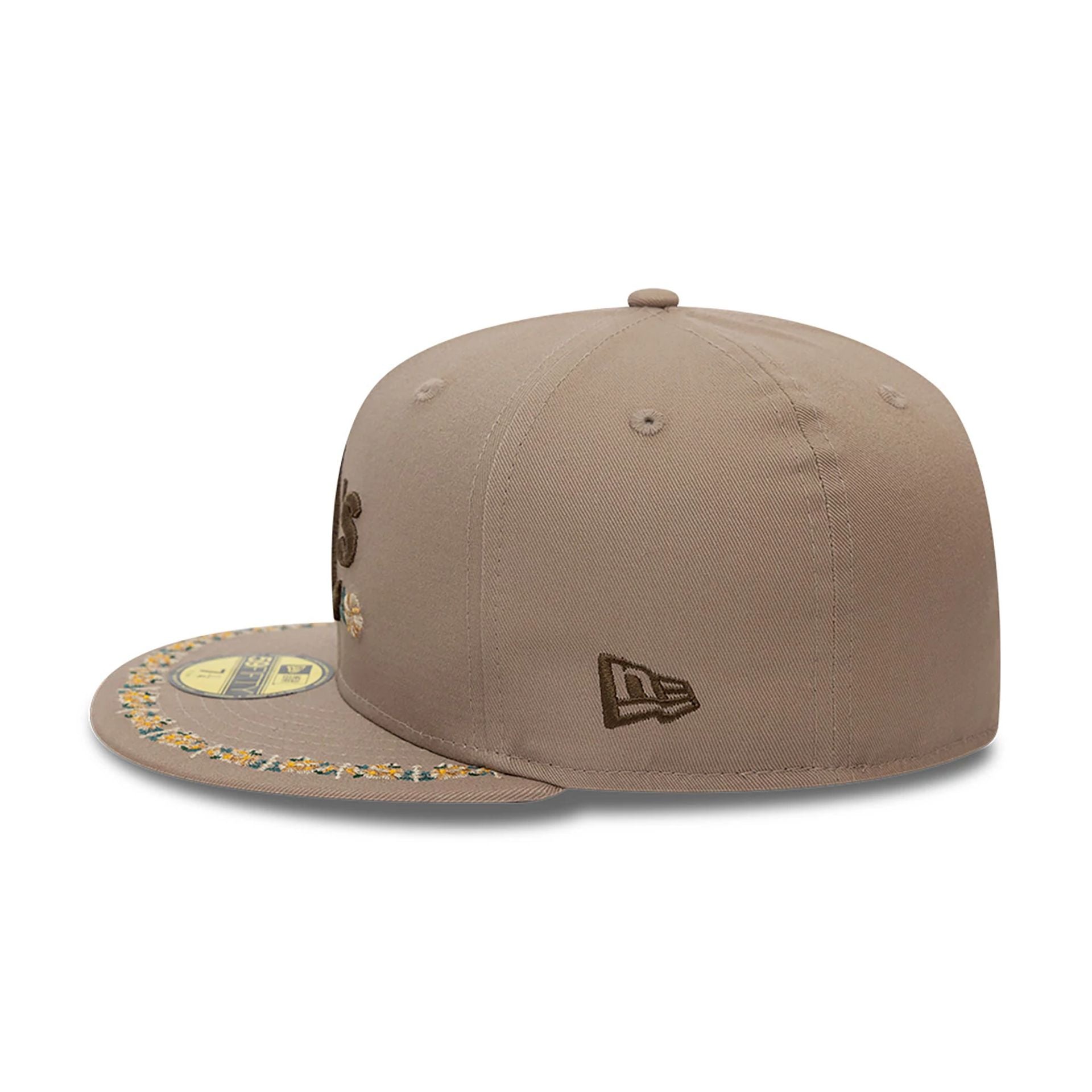 This is a Oakland Athletics Floral Border Brown 59FIFTY Fitted Cap 6