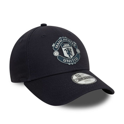 This is a Manchester United FC Youth Navy 9FORTY Adjustable Cap 3