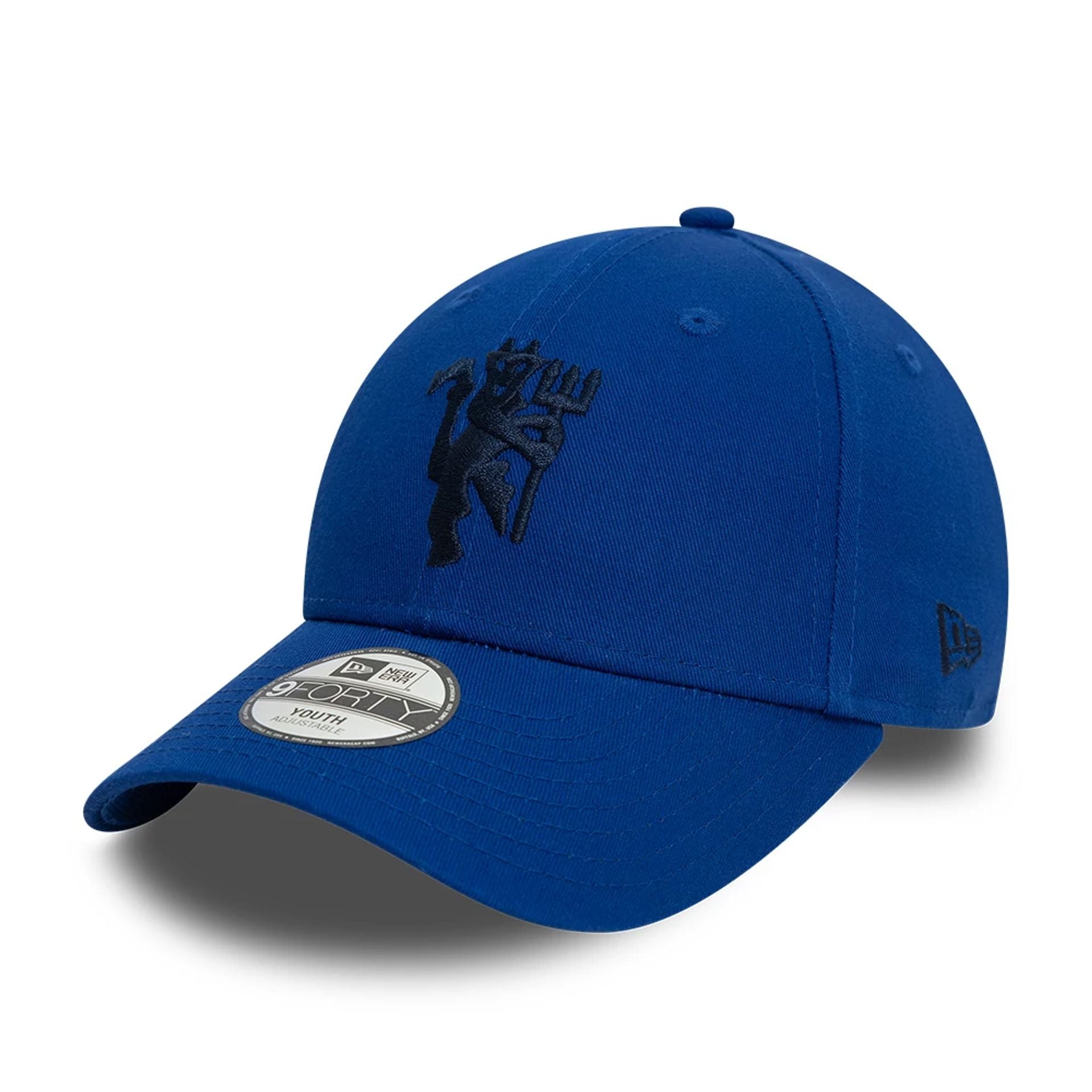 This is a Manchester United FC Youth Blue 9FORTY Adjustable Cap 1