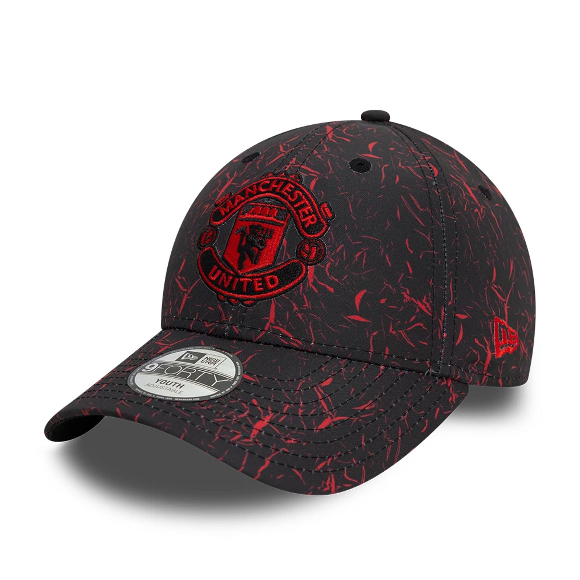 This is a Manchester United FC Youth Black 9FORTY Adjustable Cap 1