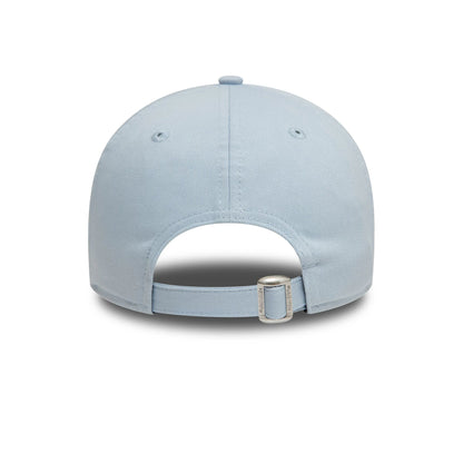 This is a New York Yankees League Essential Pastel Blue 9FORTY Adjustable Cap 4