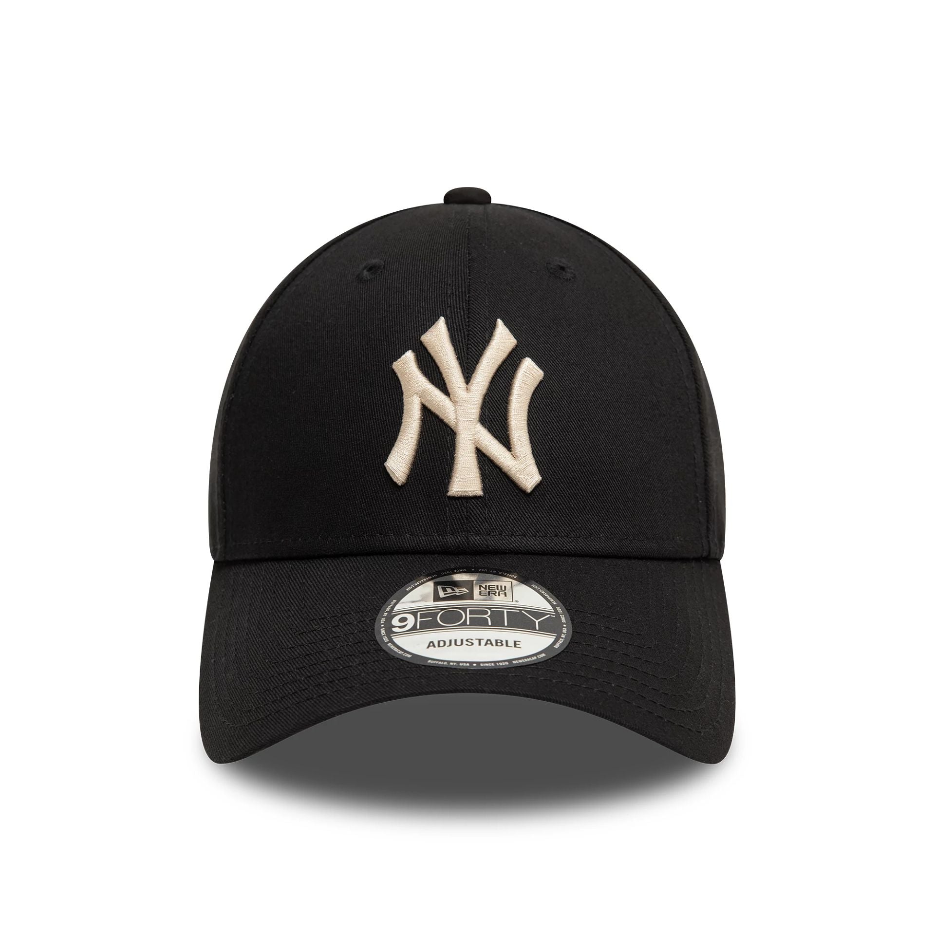 This is a New York Yankees League Essential Black 9FORTY Adjustable Cap 2