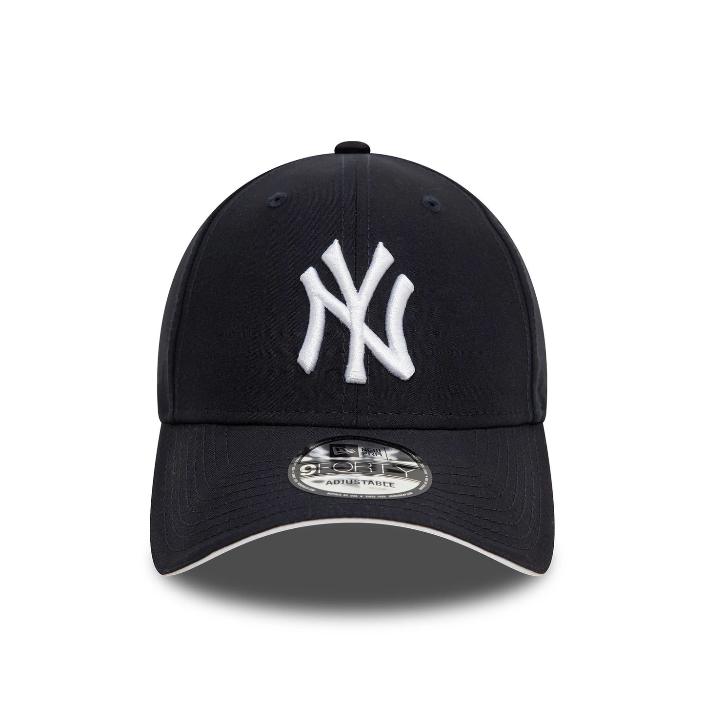 This is a New York Yankees Microfibre Navy 9FORTY Adjustable Cap 2