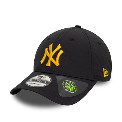 This is a New York Yankees Recycled Black 9FORTY Adjustable Cap 1