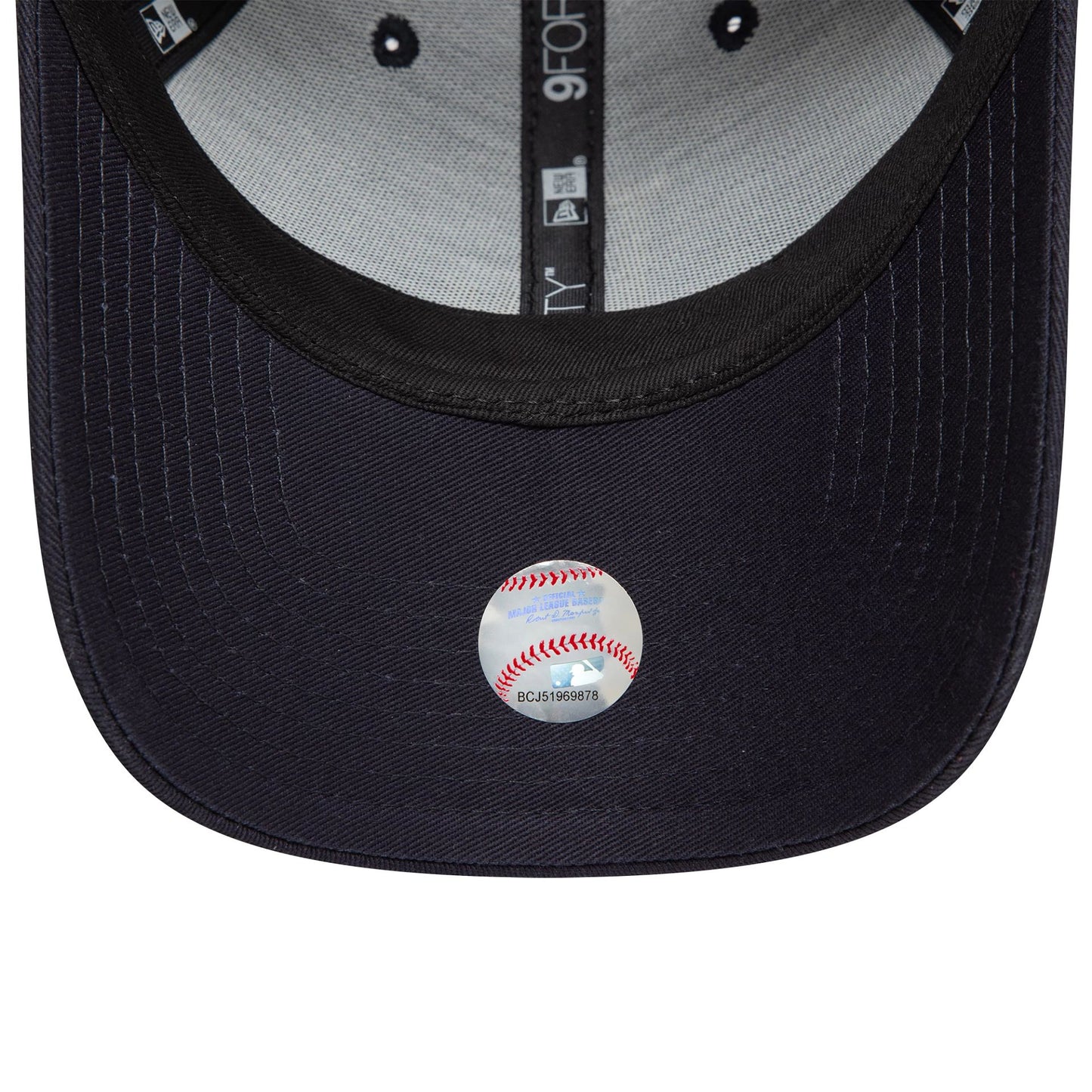 This is a LA Dodgers Metallic Navy 9FORTY Adjustable Cap 5