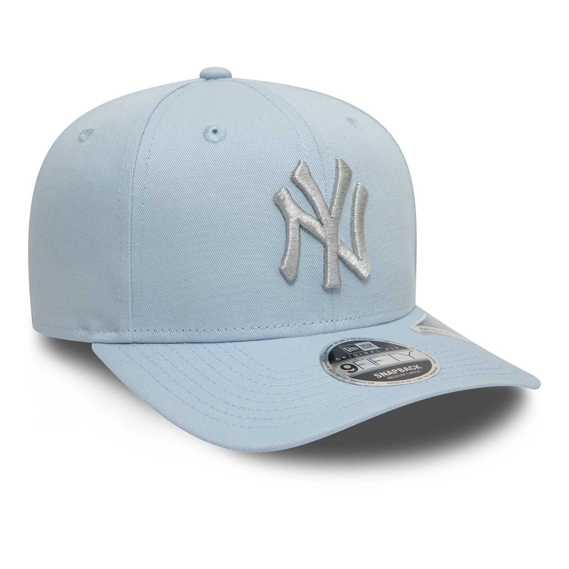 This is a New York Yankees Metallic Pastel Blue 9FIFTY Original Fit Snapback Adjustable Cap 3