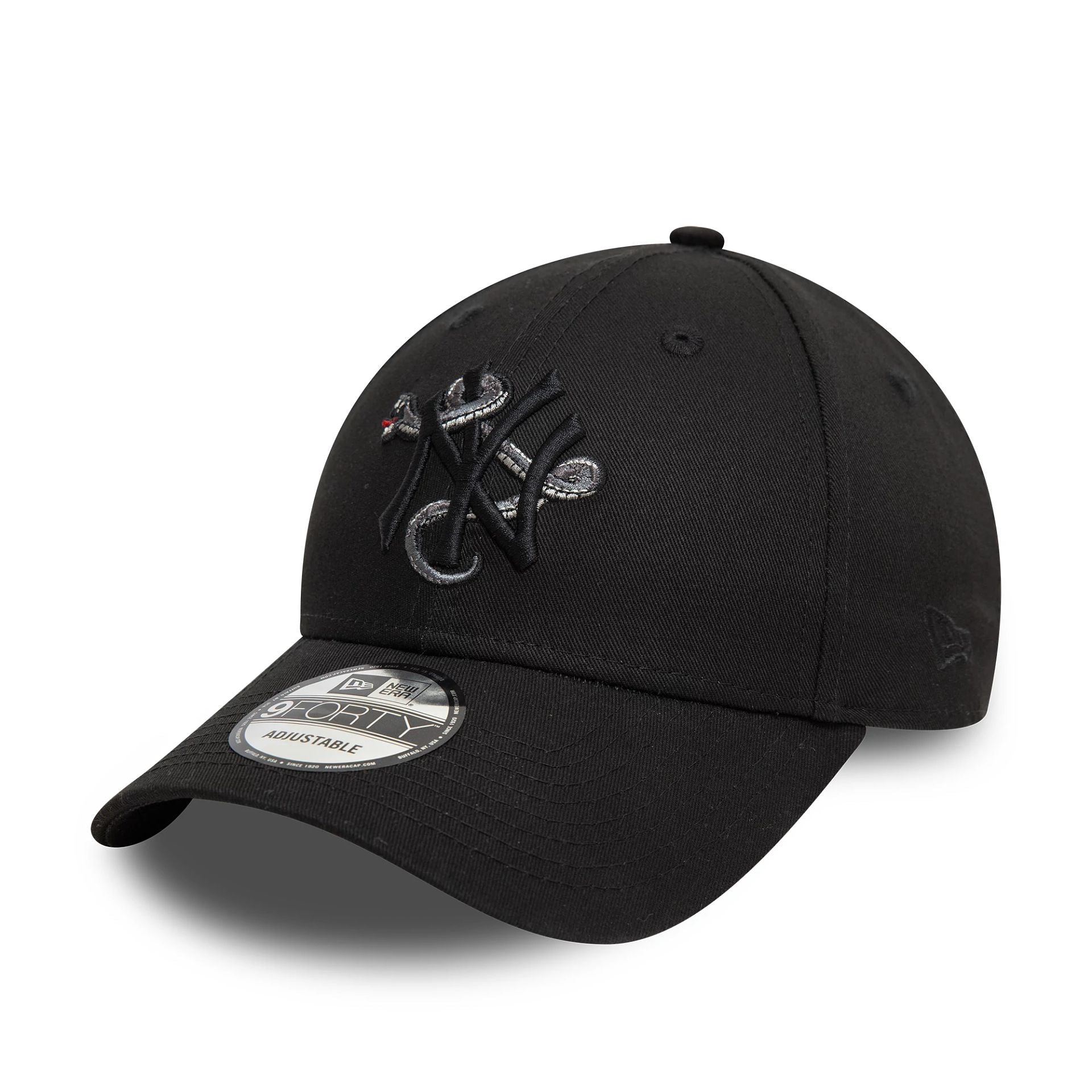 This is a New York Yankees MLB Icon Black 9FORTY Adjustable Cap 1