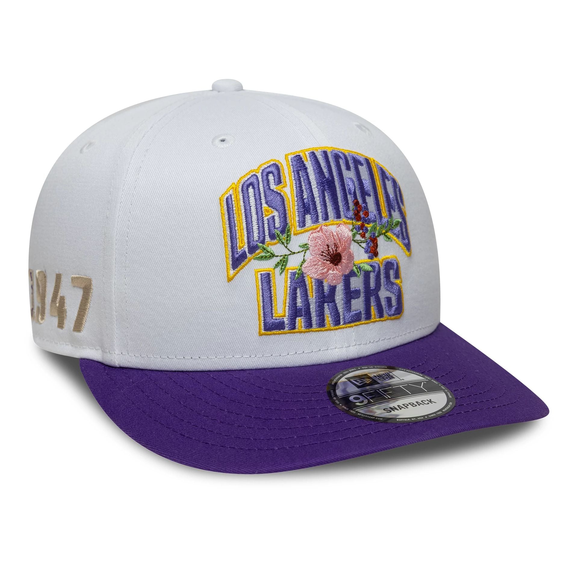 This is a LA Lakers NBA Wordmark White 9FIFTY Snapback Adjustable Cap 1