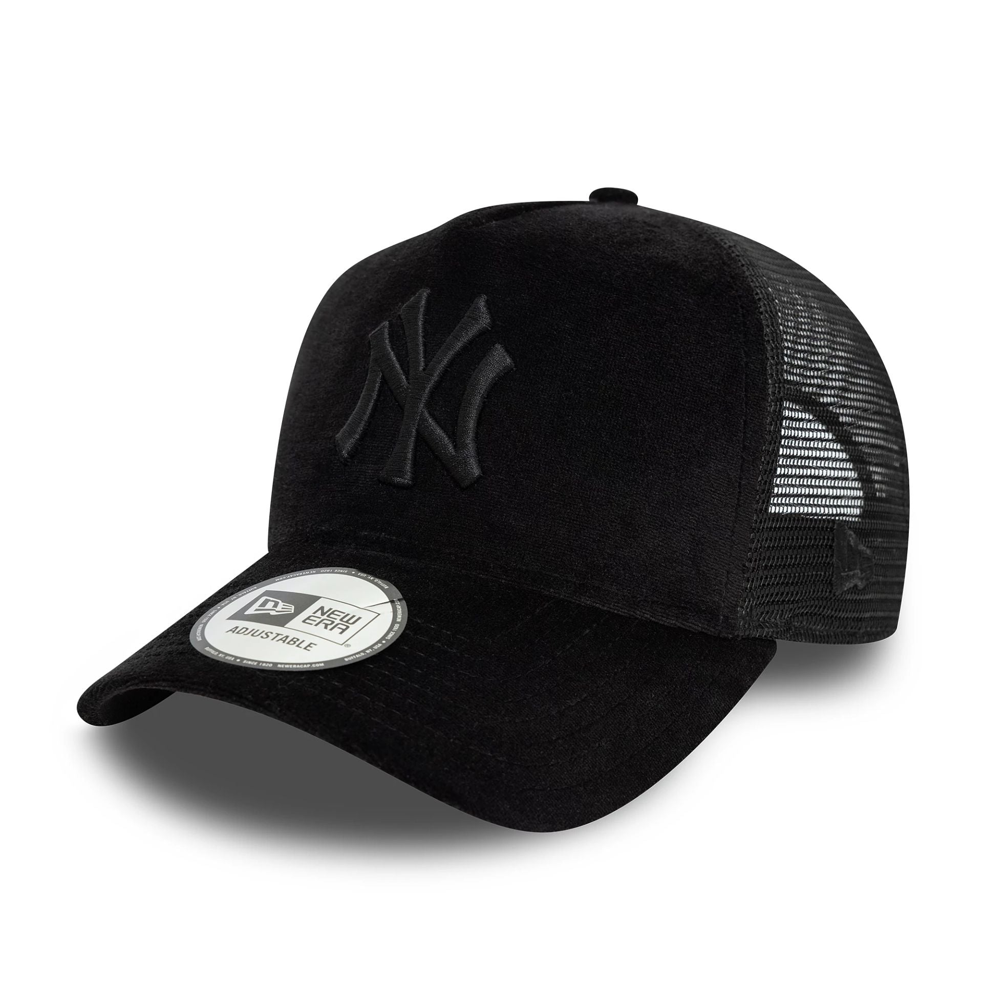 This is a New York Yankees Womens Velour Black 9FORTY A-Frame Trucker Adjustable Cap 1