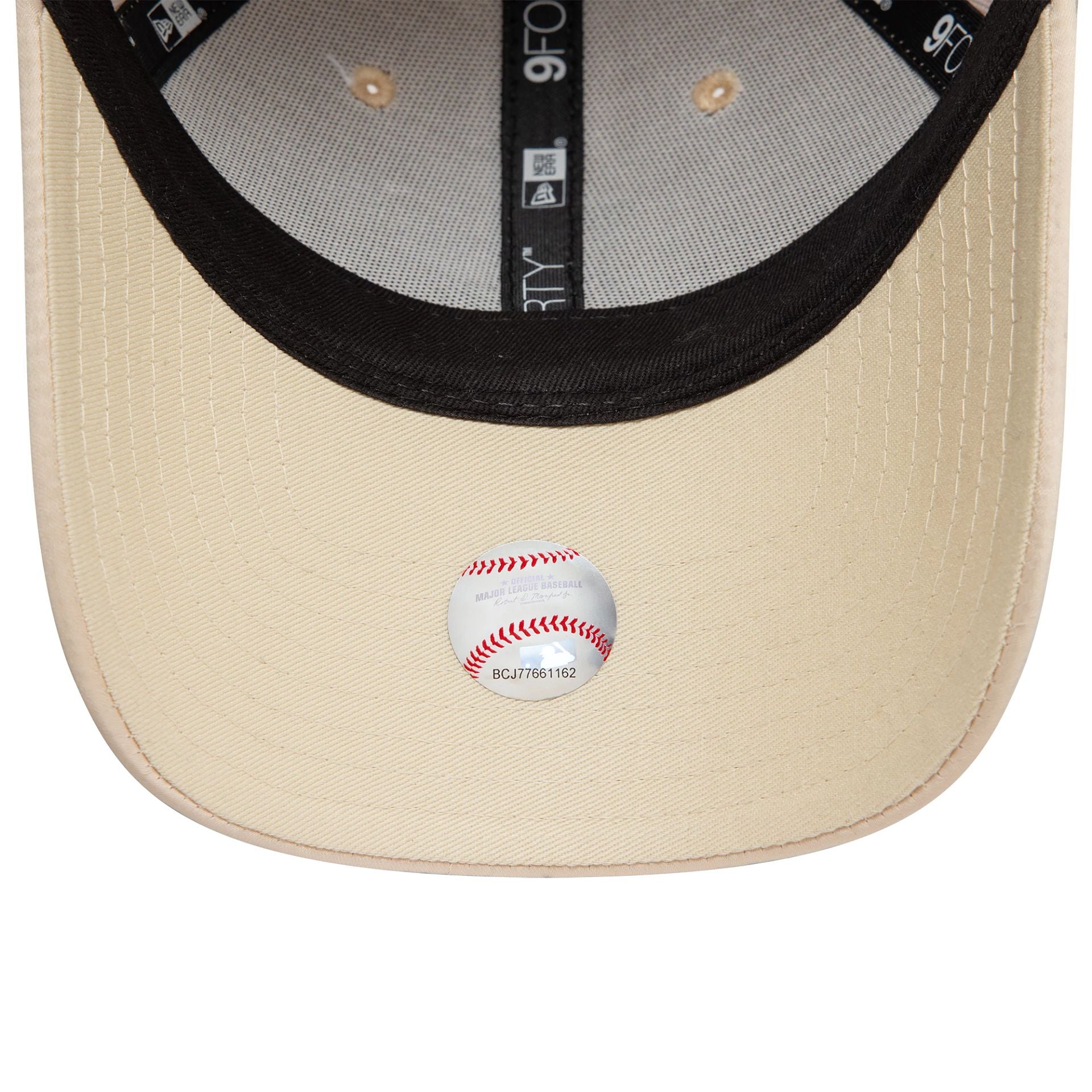 This is a LA Dodgers Womens Satin Cream 9FORTY Adjustable Cap 5