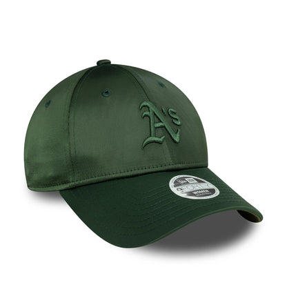 This is a Oakland Athletics Womens Satin Dark Green 9FORTY Adjustable Cap 3