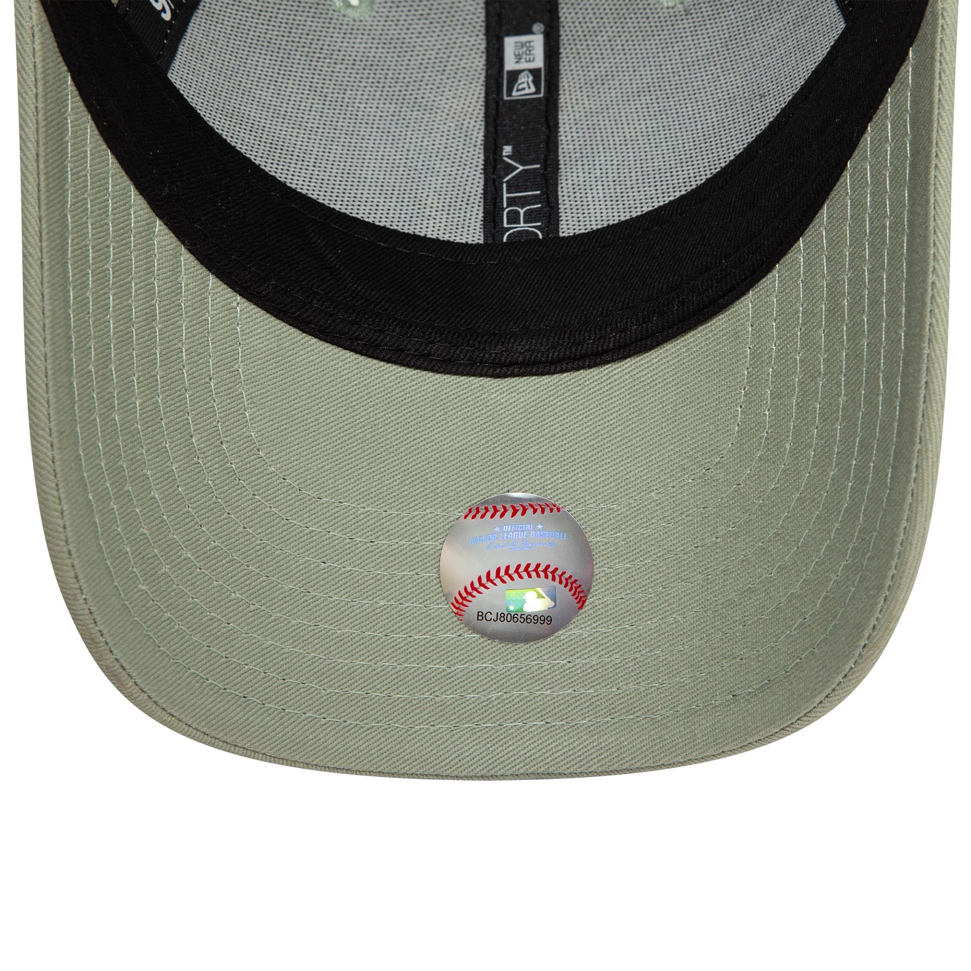 This is a New York Yankees Child Infill Pastel Green 9FORTY Adjustable Cap 5