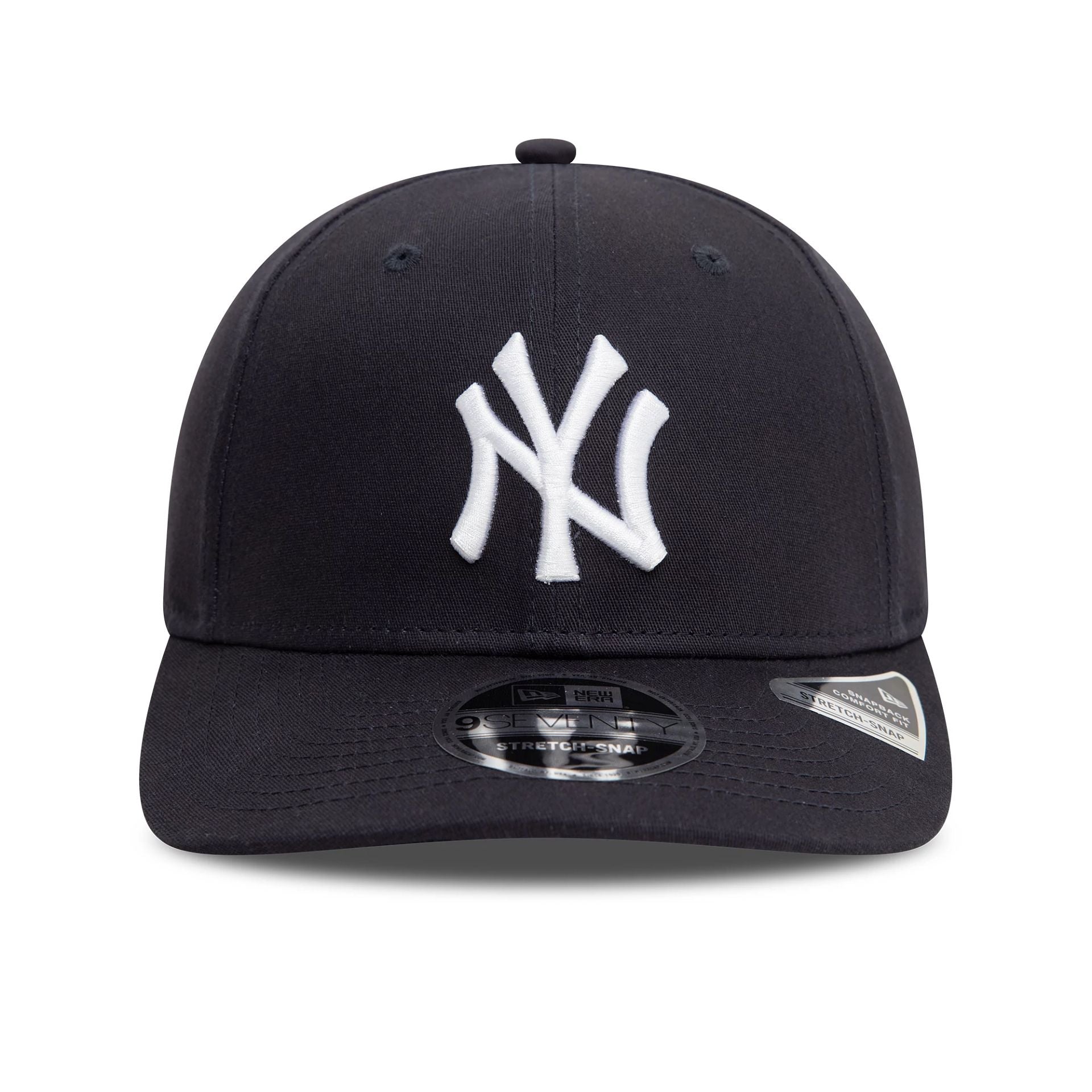 This is a New York Yankees Official Team Colour Navy 9SEVENTY Stretch Snap Adjustable Cap 2