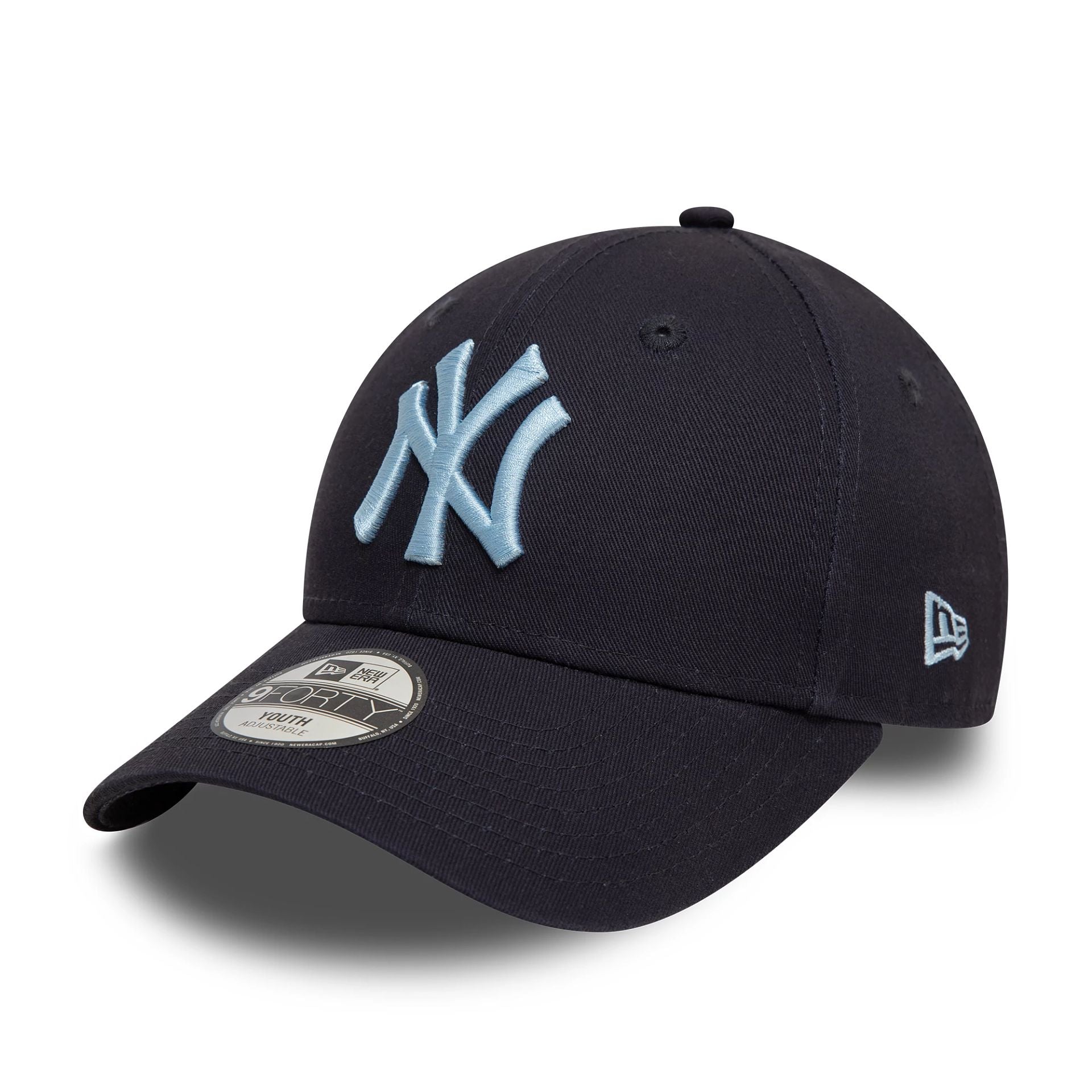 This is a New York Yankees Child League Essential Navy 9FORTY Adjustable Cap 1