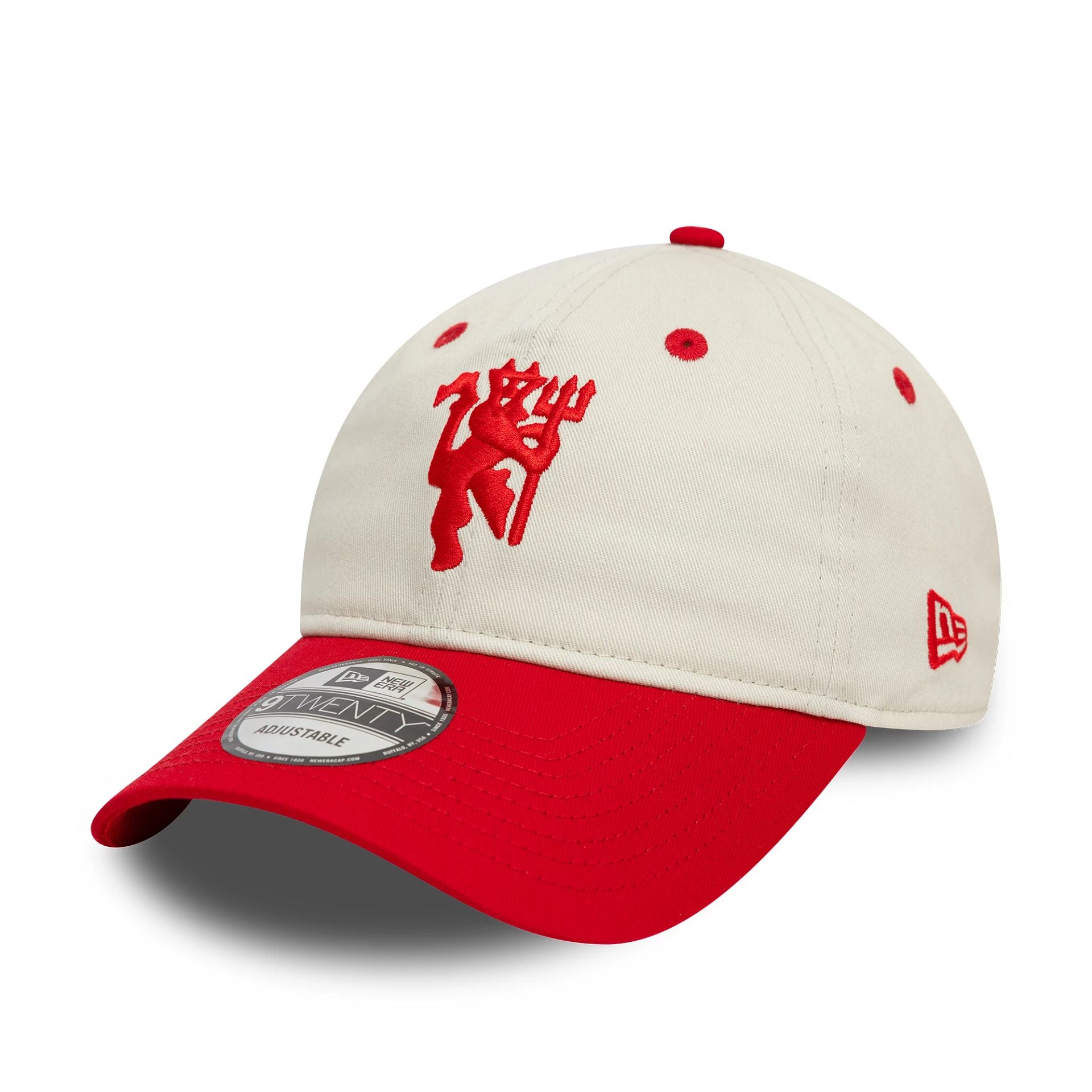 This is a Manchester United FC Contrast Visor Cream 9TWENTY Adjustable Cap 1