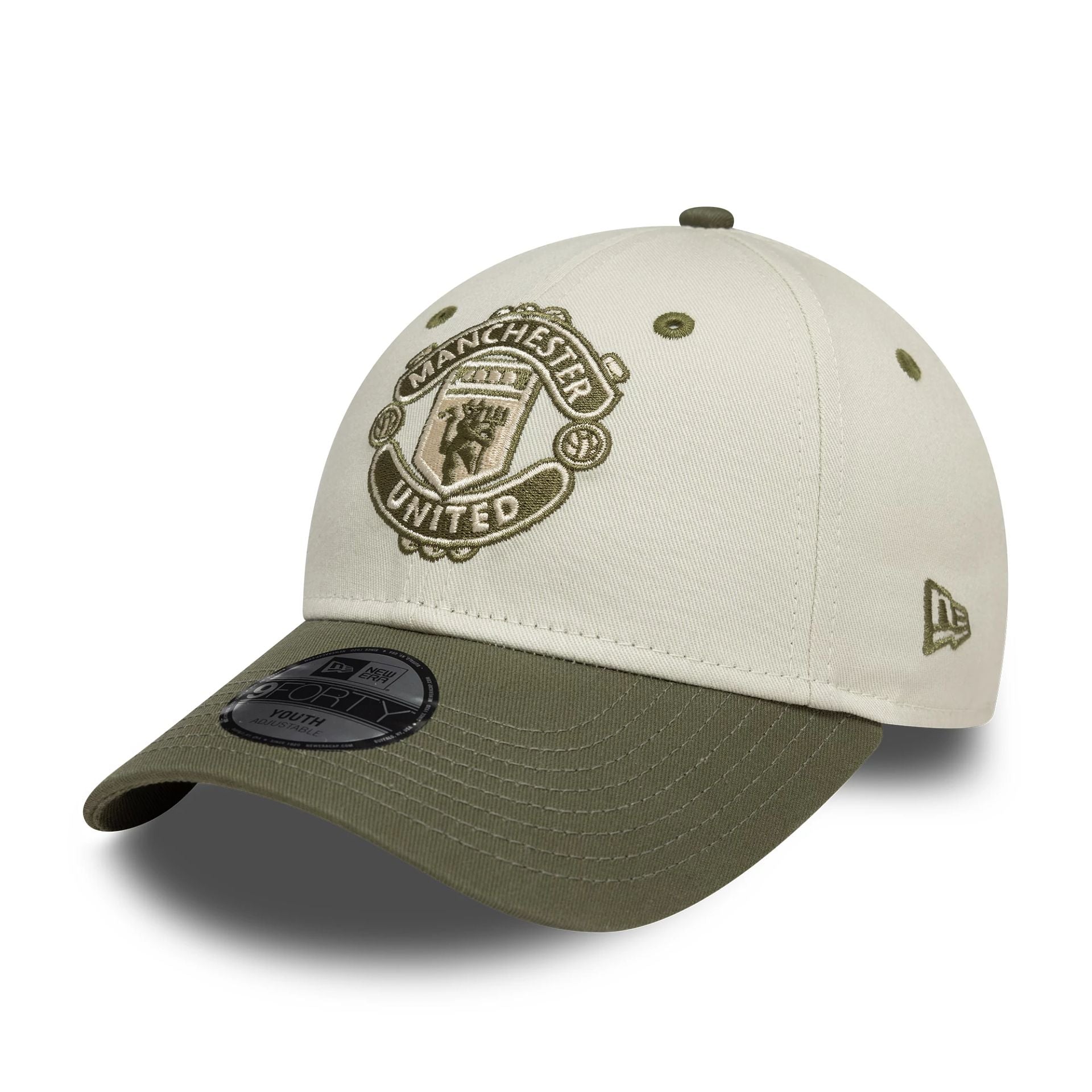 This is a Manchester United FC Contrast Visor Youth Cream 9FORTY Adjustable Cap 1