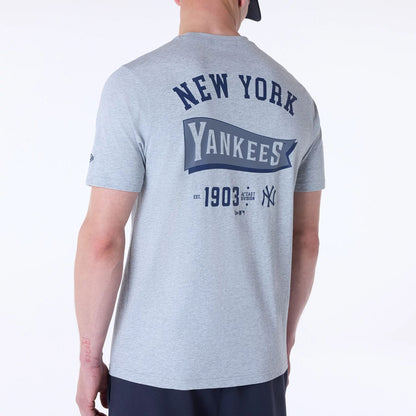 The Male model is wearing New York Yankees MLB Pennant Graphic Grey T-Shirt 6