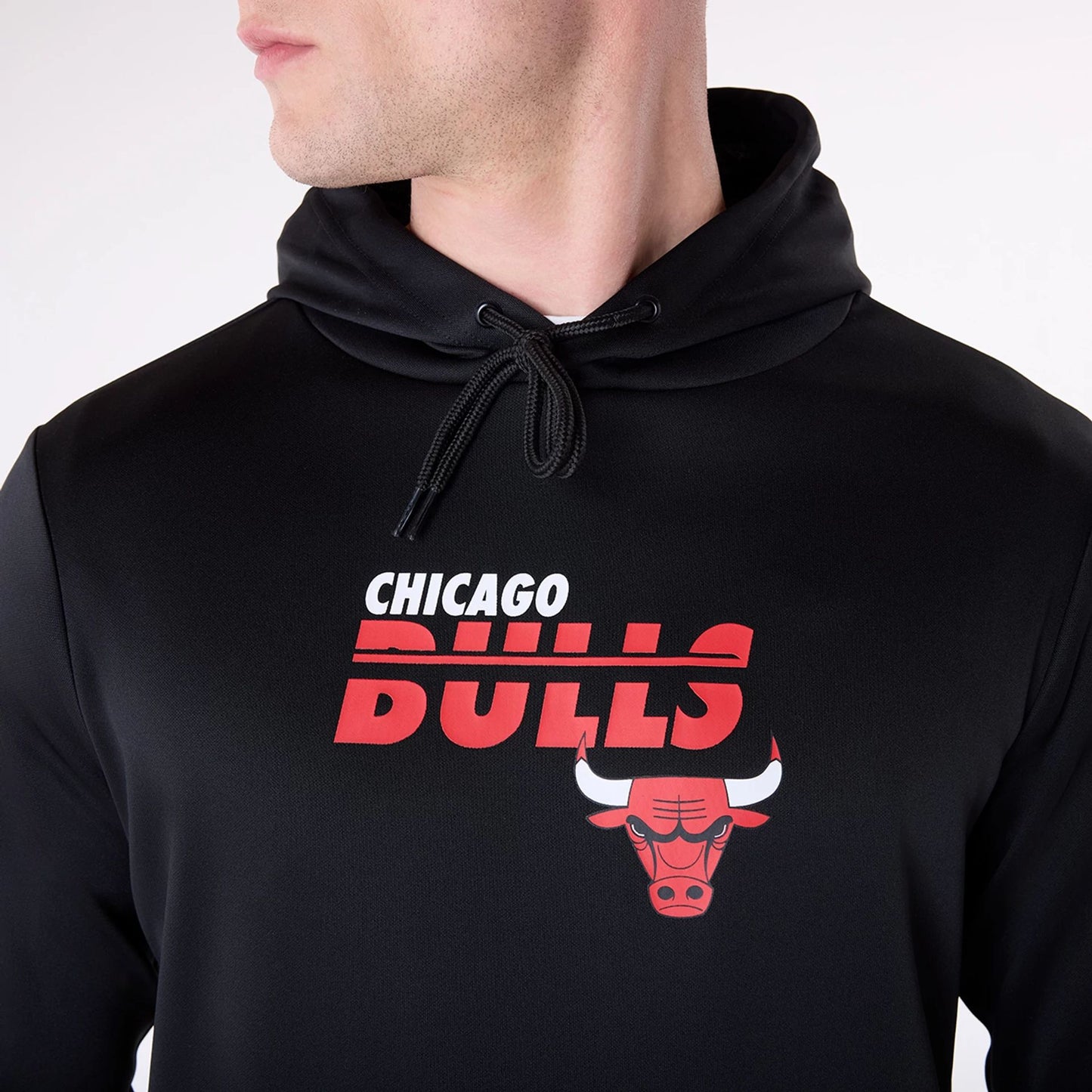 The Male model is wearing Chicago Bulls NBA Essentials Black Pullover Hoodie 3