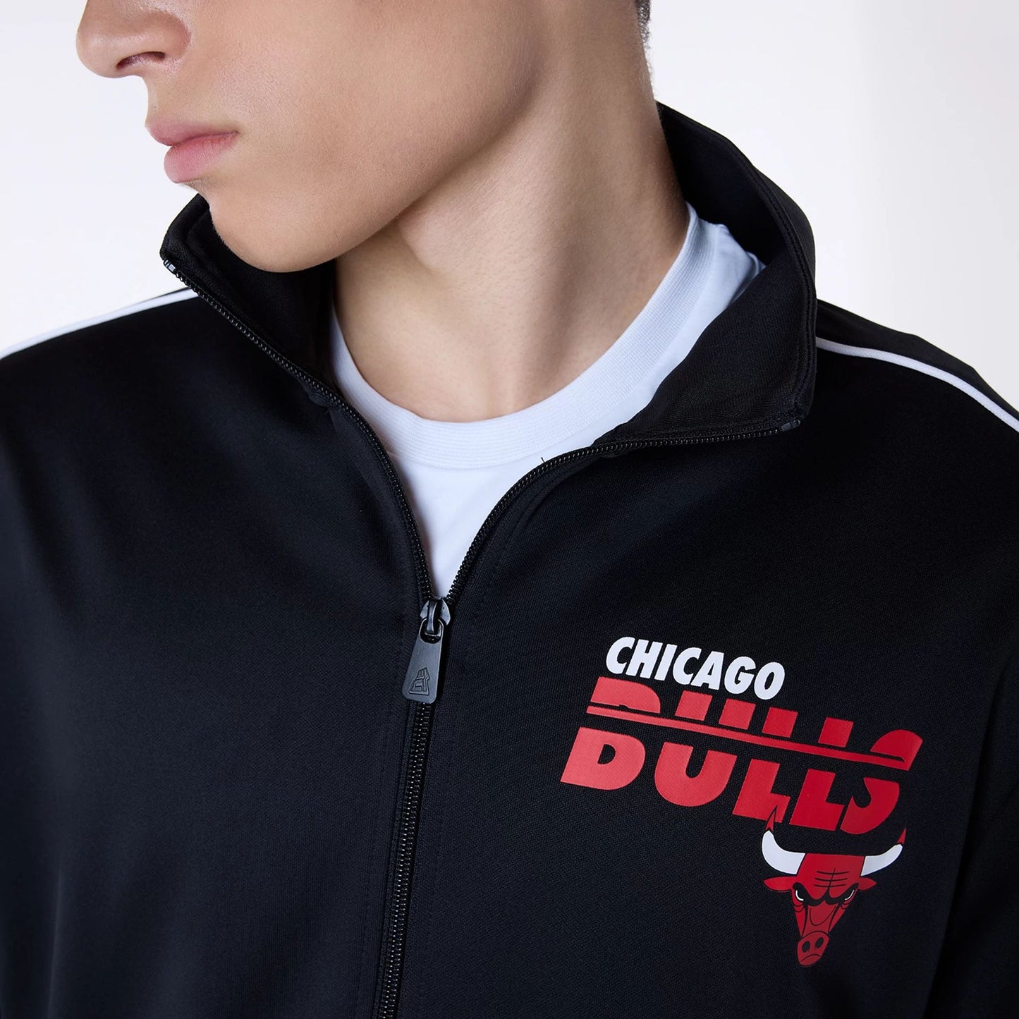 The Male model is wearing Chicago Bulls NBA Track Top Black Jacket 3