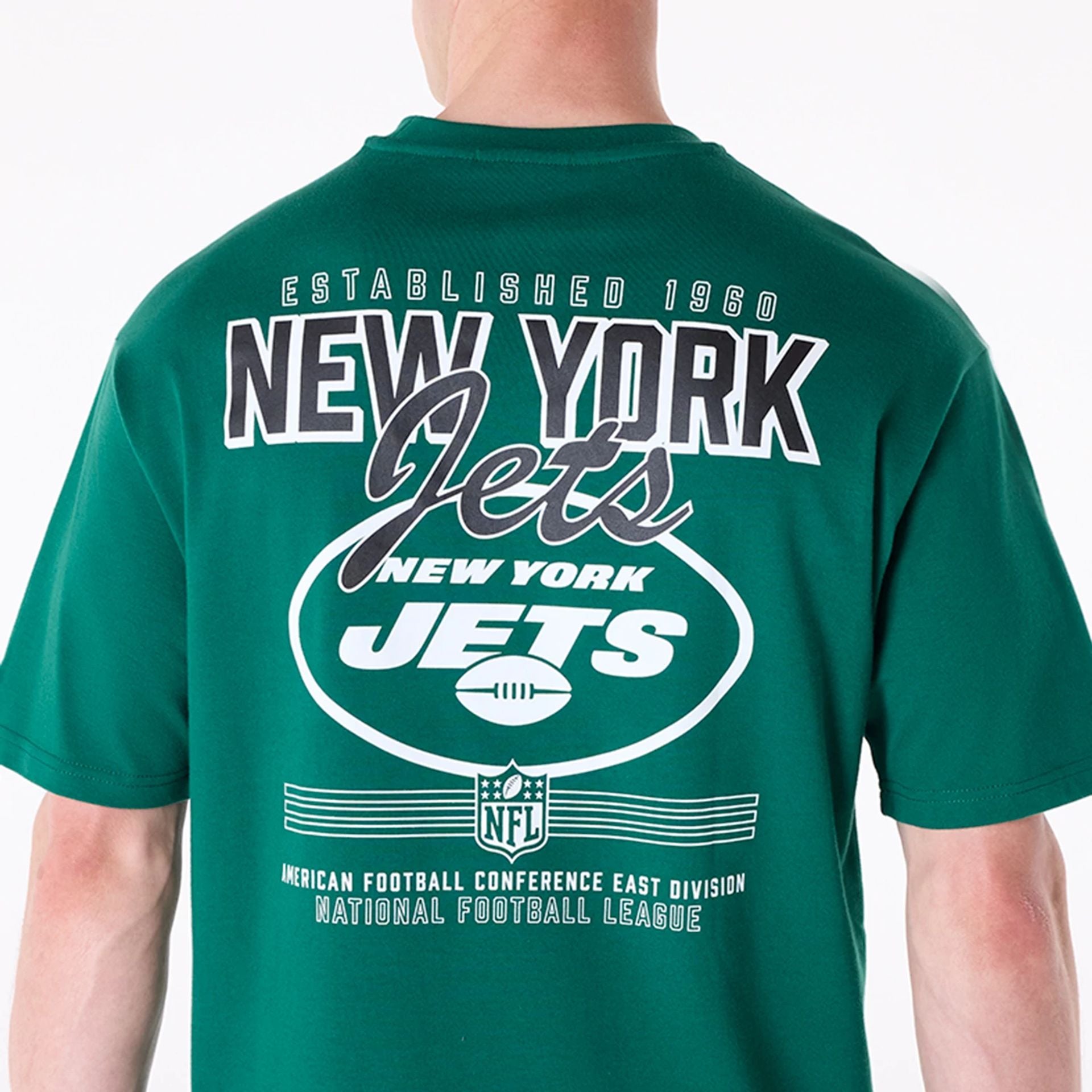 The Male model is wearing New York Jets NFL Graphic Green T-Shirt 3