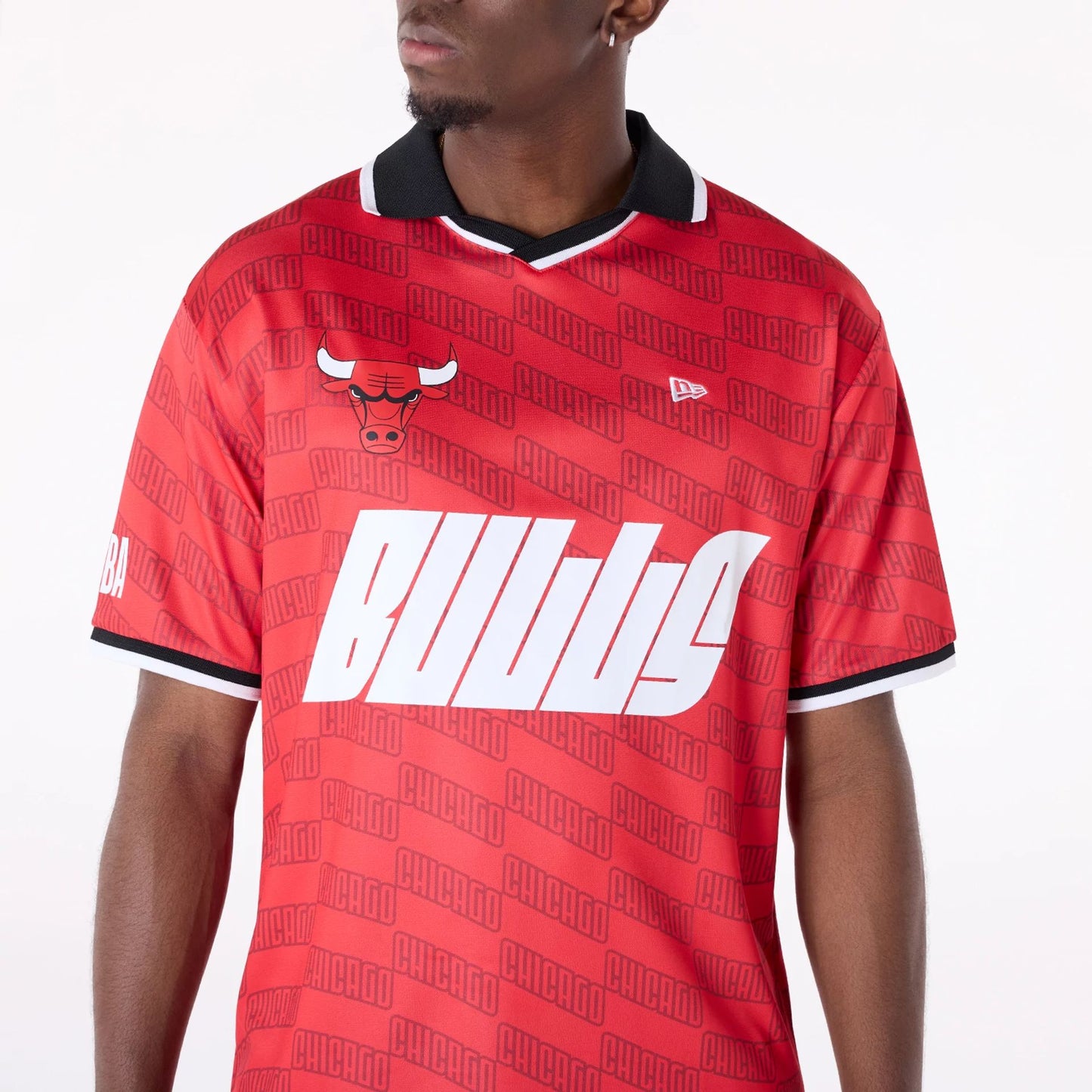 The Male model is wearing Chicago Bulls NBA Soccer Red Oversized T-Shirt 2