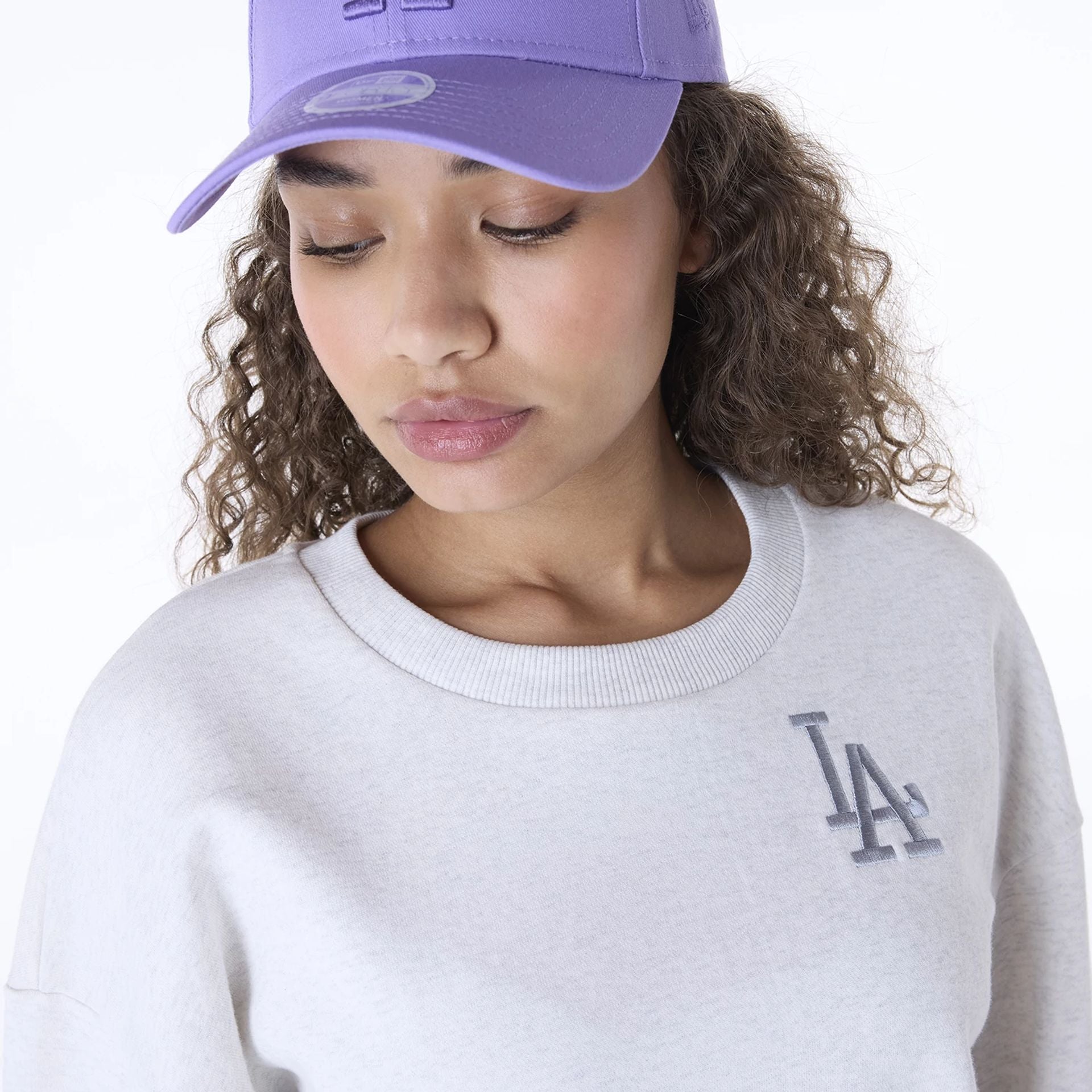 The Female model is wearing LA Dodgers Womens MLB League Essential Grey Crew Neck Sweater 7