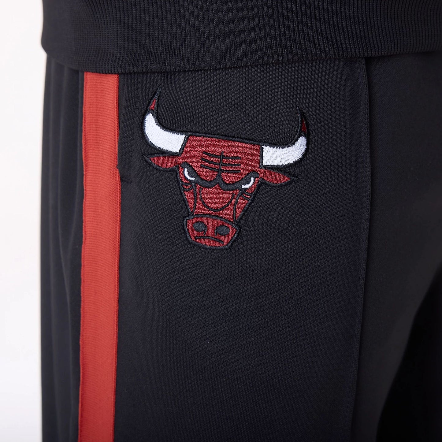 The Male model is wearing Chicago Bulls NBA Straight Black Joggers 6