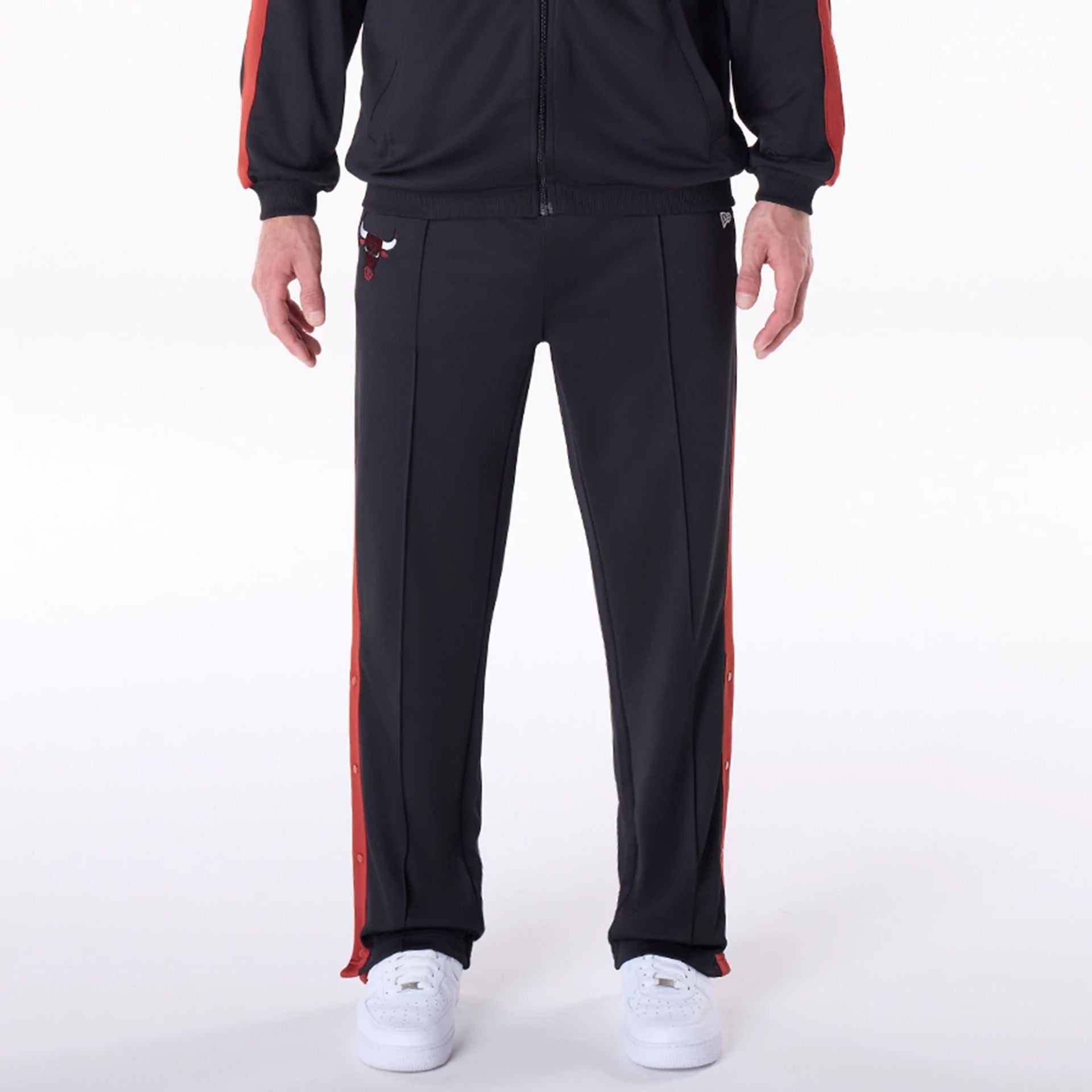 The Male model is wearing Chicago Bulls NBA Straight Black Joggers 1