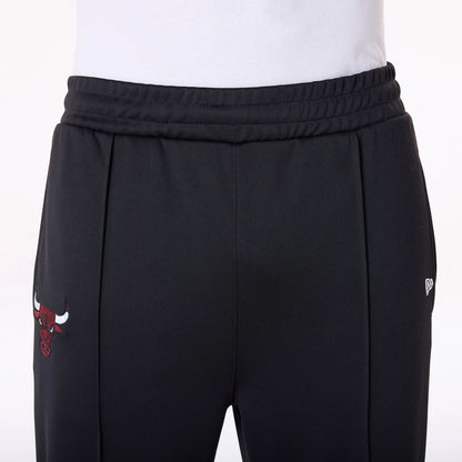 The Male model is wearing Chicago Bulls NBA Straight Black Joggers 4