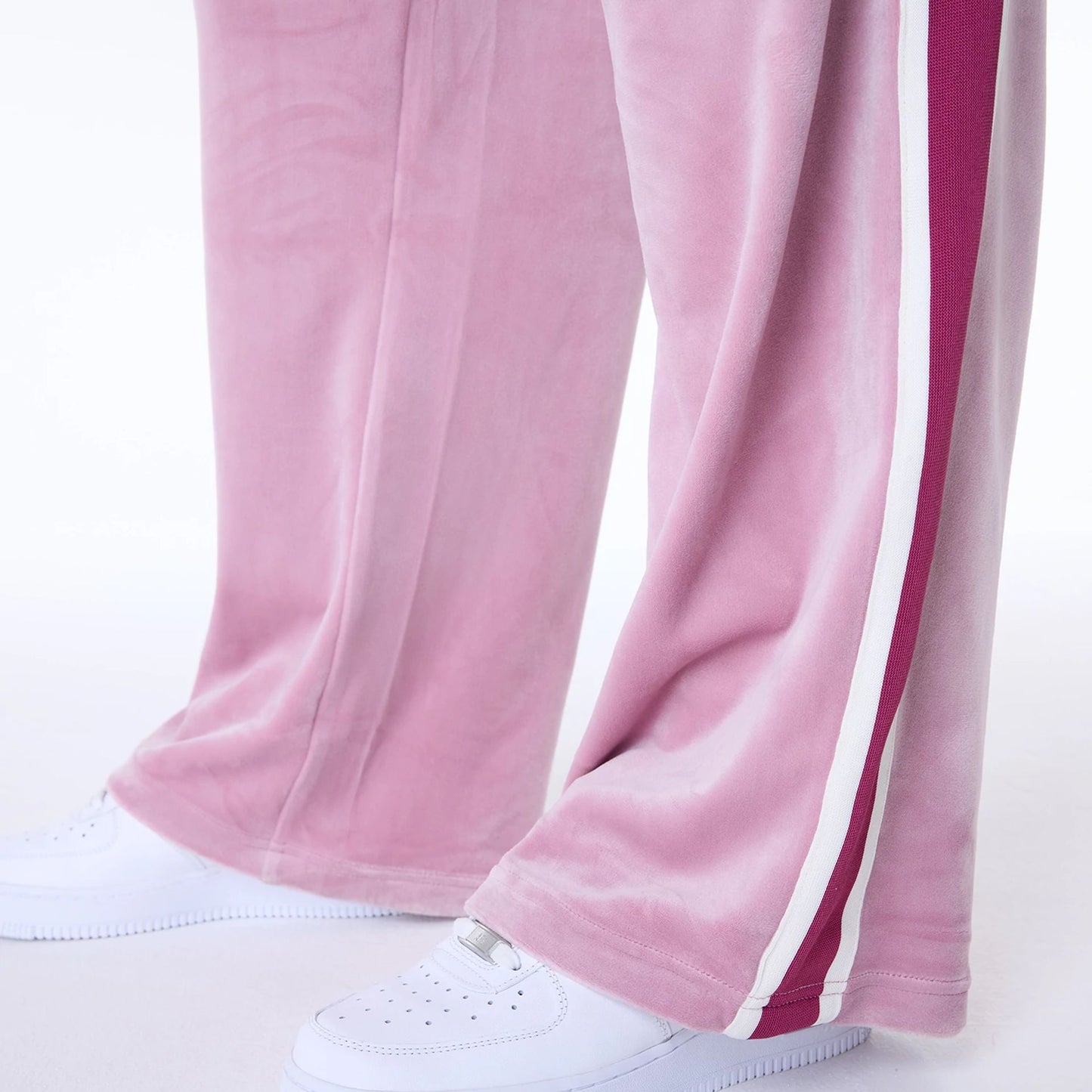 The Female model is wearing LA Dodgers Womens MLB Velour Dark Pink Joggers 5