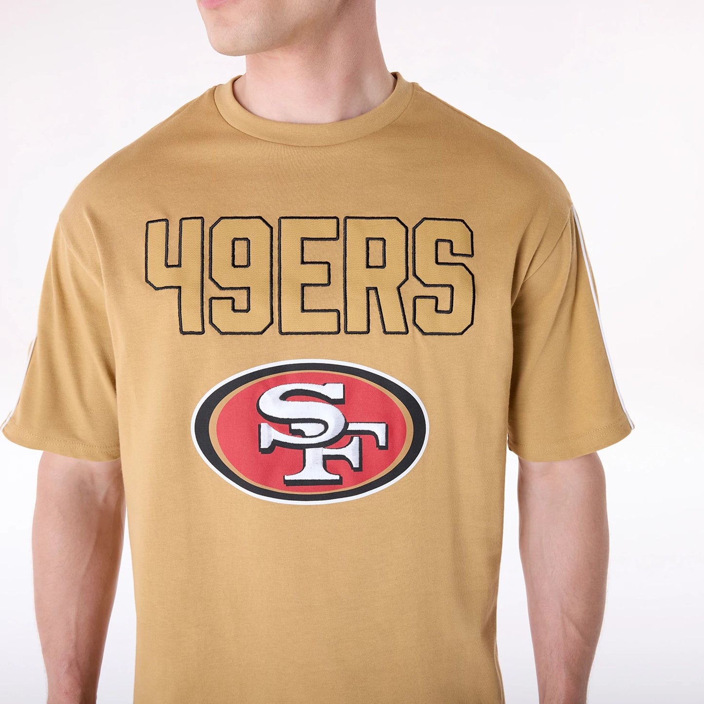 The Male model is wearing San Francisco 49Ers NFL Heritage Beige Oversized T-Shirt 7