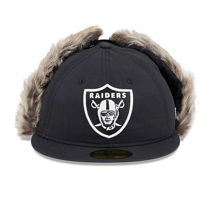 This is a Las Vegas Raiders Winter Dog Ear Black Retro Crown 59FIFTY Fitted Cap 3