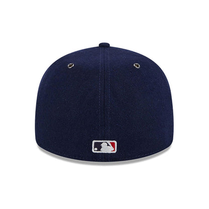 This is a Boston Red Sox Wool Navy Retro Crown 59FIFTY Fitted Cap 5