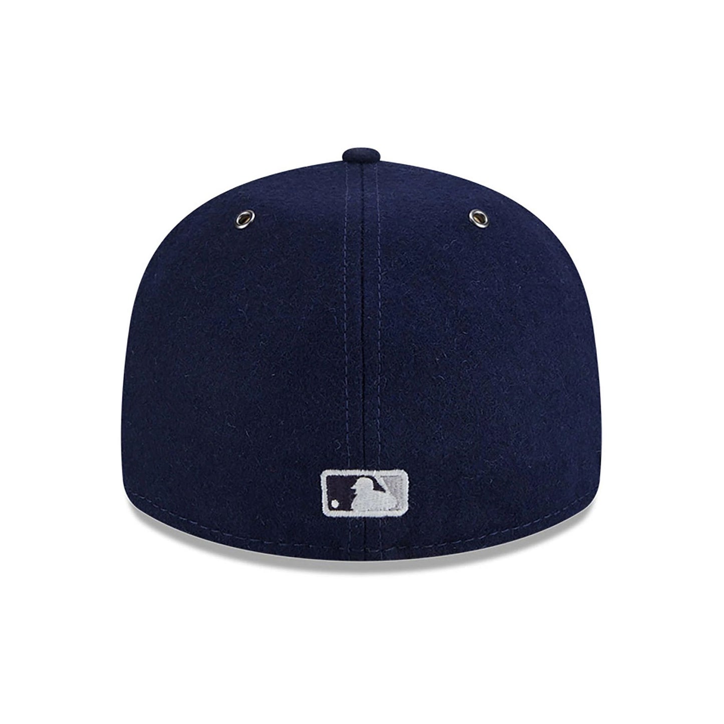 This is a New York Yankees Wool Navy Retro Crown 59FIFTY Fitted Cap 5