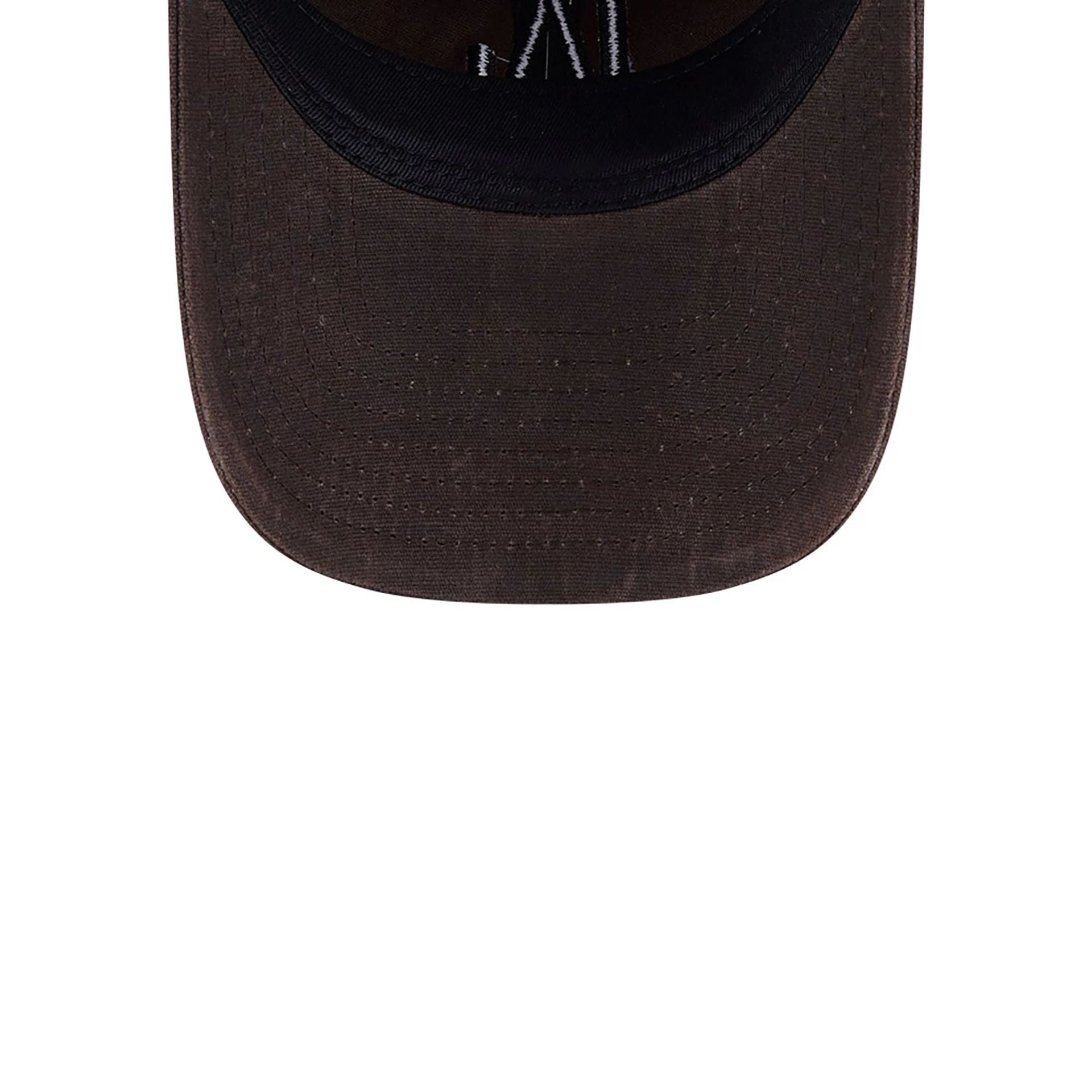 This is a LA Dodgers Waxed Canvas Dark Brown 9TWENTY Adjustable Cap 5